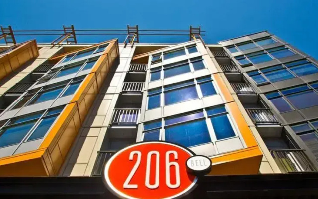 Seattle Discovery Apartment