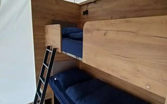Safari Tent With Bathroom, 9 km From Maastricht