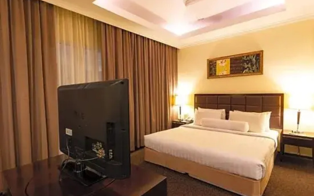 Harmoni One Convention Hotel & Service Apartments