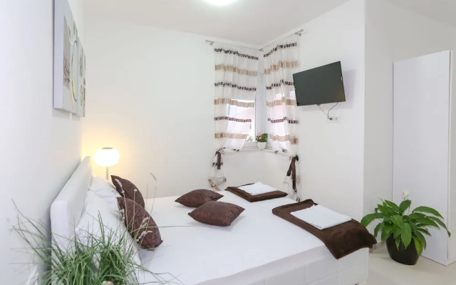 The Tribunj Suites