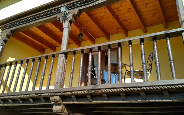 Apartamentos La Corona