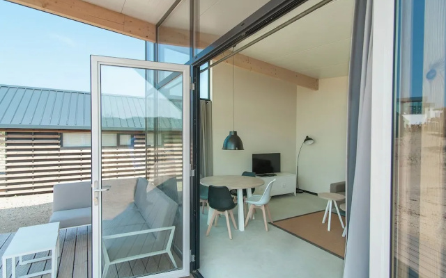 Beautiful Lodge With a Dishwasher, in Bloemendaal