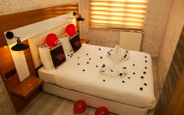 Van Suites Hotel