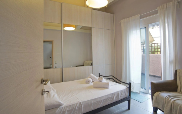Coastal Charm in Piraeus
