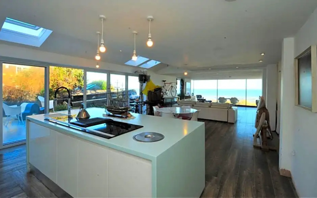 Edgecliff Boutique B&B