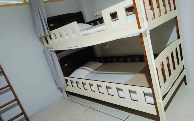 Ler Hostel 65