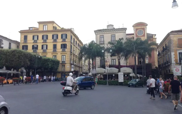 Flat 1 Bedroom 2 Bathrooms - Sorrento