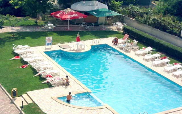 Varna Inn sea park apartments