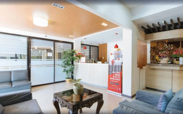 RedDoorz Plus @ Poblacion District Davao