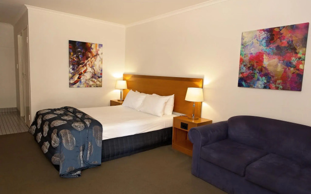 White Lace Motor Inn