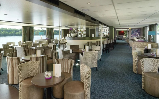 Crossgates Hotelship 4 Star - AltstadtNord - Köln