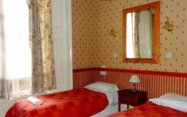 Dean Court Hotel