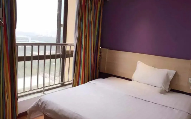 7 Days Inn (Chongqing University Town Xijie Pedestrian Street)