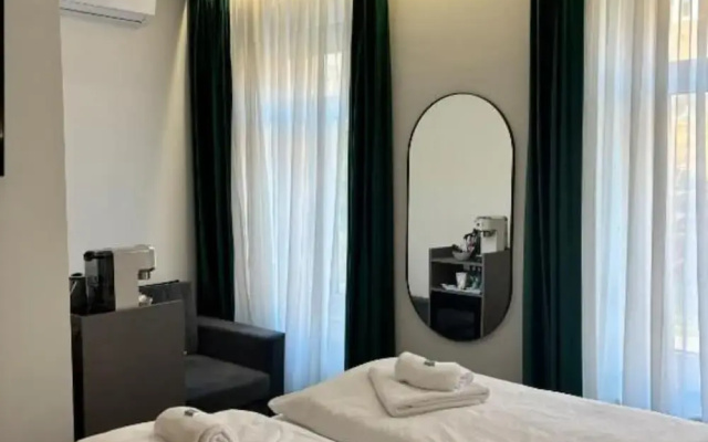 Rooms Lidija 32