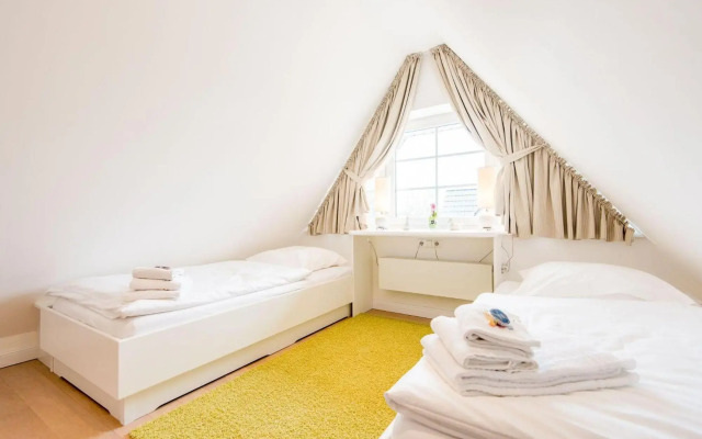 Haushaelfte B_ Haus Nordgang 8