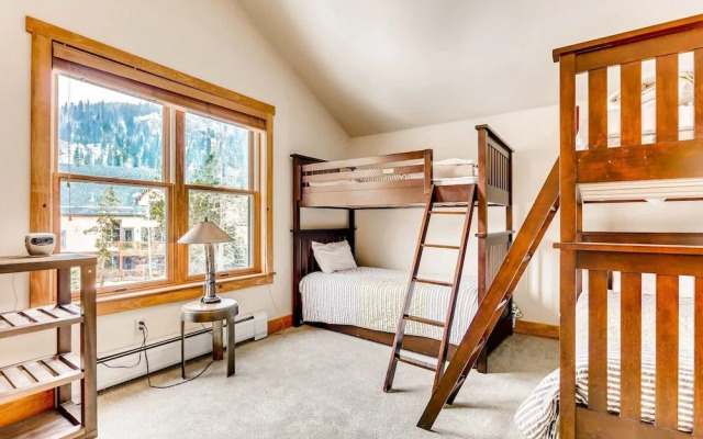Red Hawk Townhome 2350