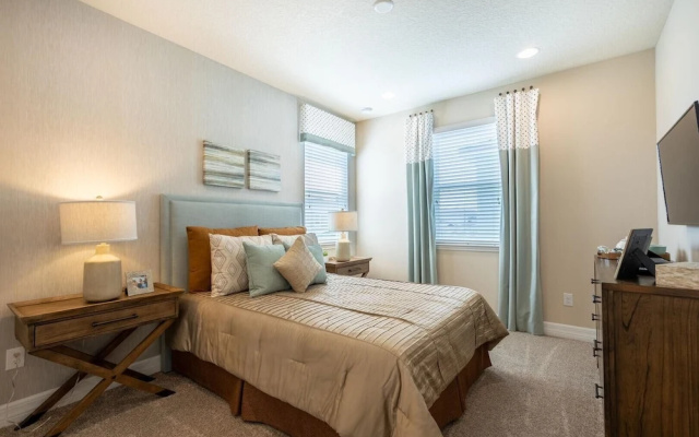 9002pct - Solara Resort