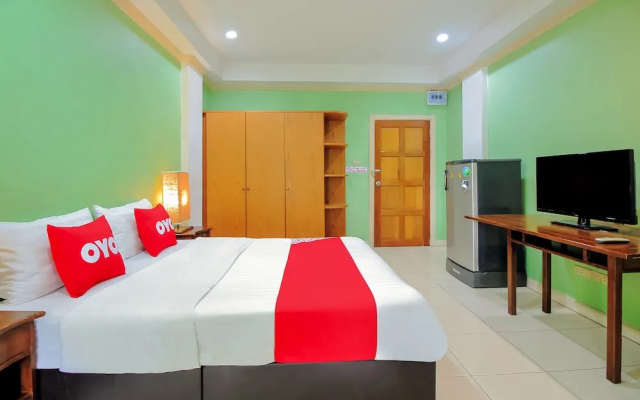 Royal Pimand by OYO Rooms