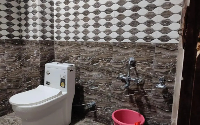 Hotel Silver Inn Srinagar