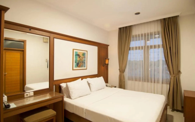 Corsica Hotel