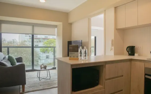 w Stylish 2BR With Balcony in San Isidro