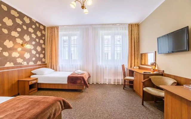 Hotel Bristol