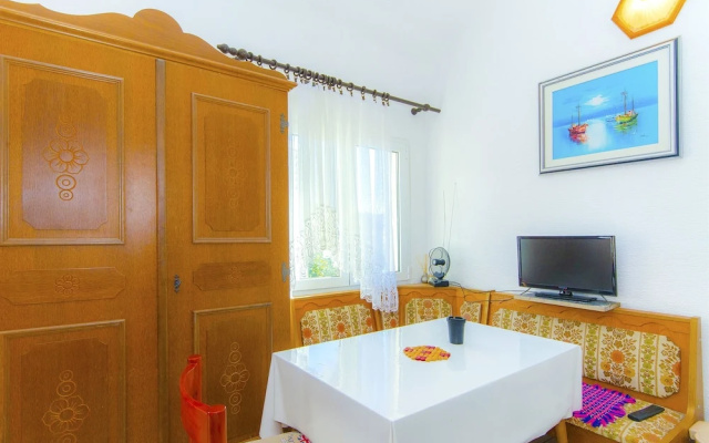 Apartments Pera