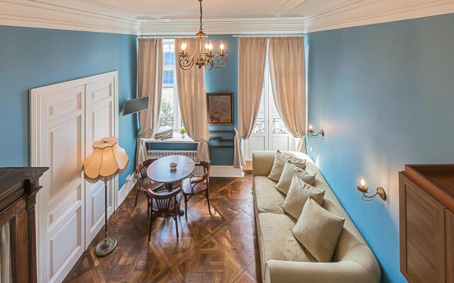 Апартаменты Apartments Merchant House Санкт-Петербург комната для гостей