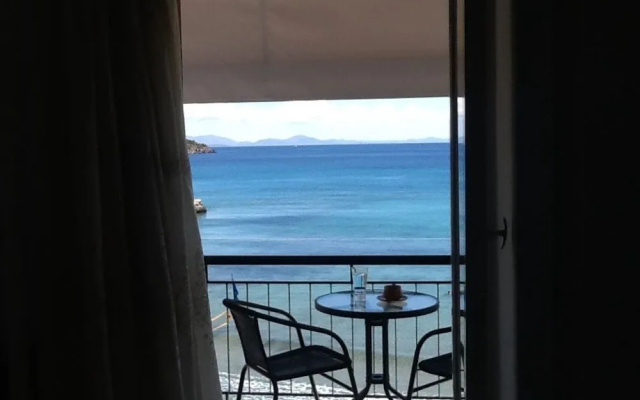 Oasis Hotel