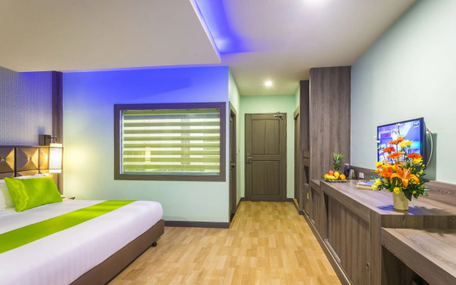 AddPlus Hotel