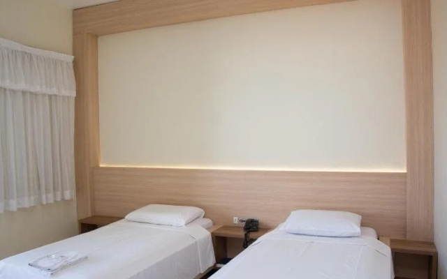 Paranoa Hotel