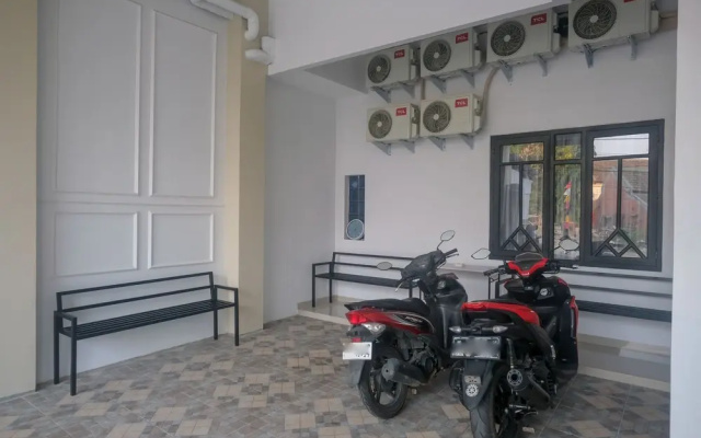 RedDoorz Syariah near UNIMUS Semarang