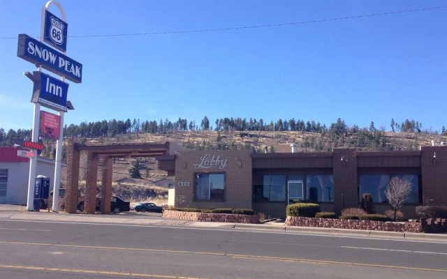 Snow Peak Inn