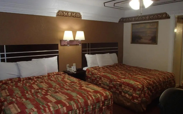 Budget Inn & Suites Shoreline