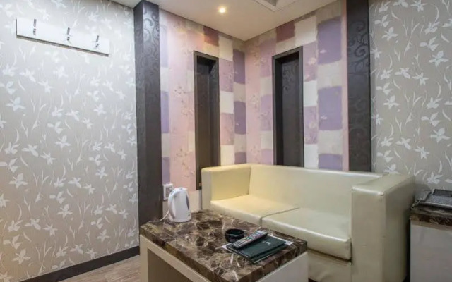 Jeongseong Hotel