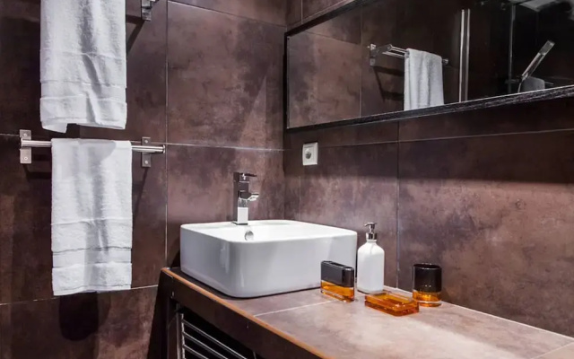 Designer Apartment in Chiado