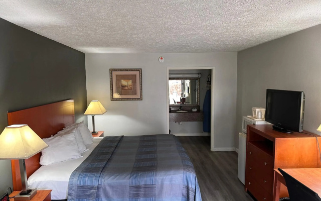 Wilkes-Barre Inn and Suites