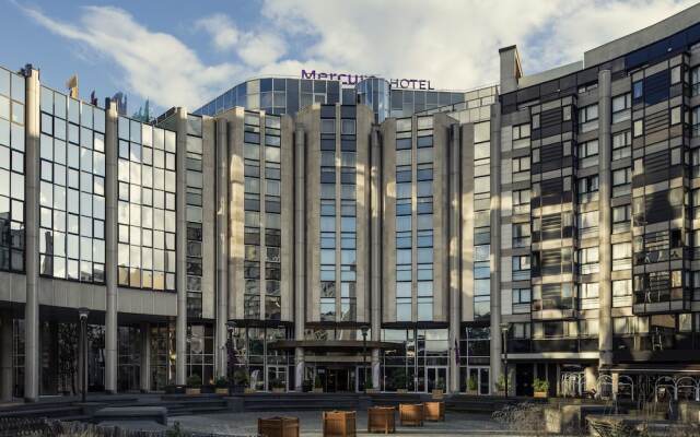 Отель Mercure Paris Boulogne вид на фасад