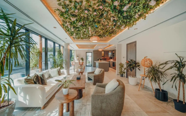 Nas House Private Villas