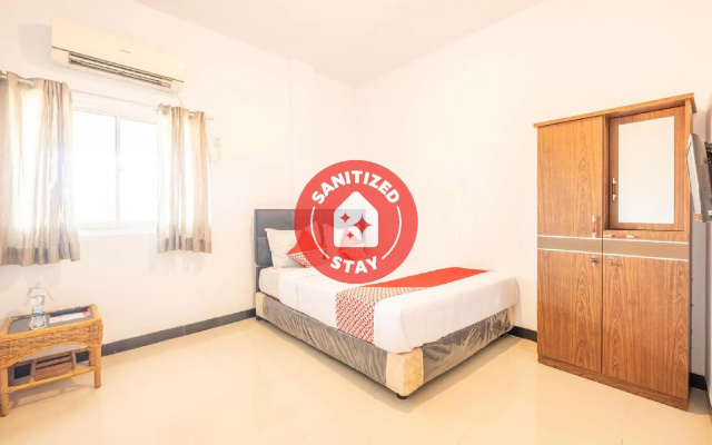 OYO 863 Tenacity Guest House Syariah