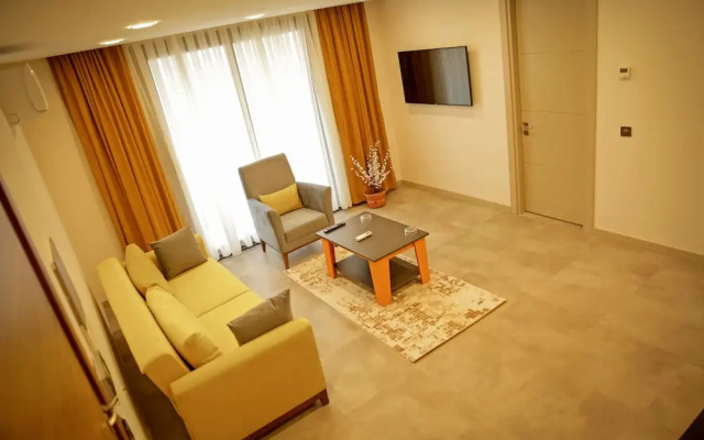 Vip Concept Ada Residence - Adults Only