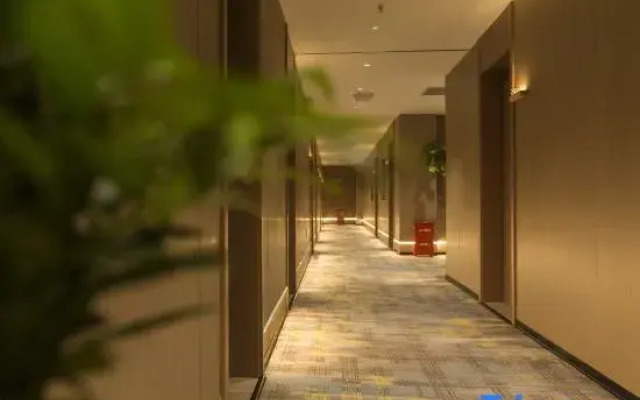 Qiyuan Serviced Apartment (Provincial Central Hospital)