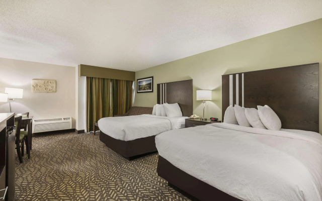Best Western Indian Oak