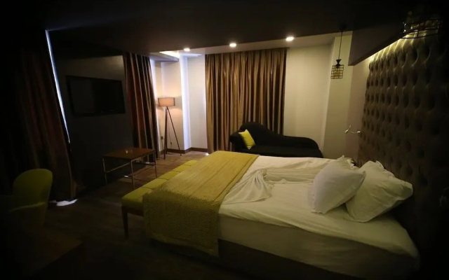 Peronti Hotel