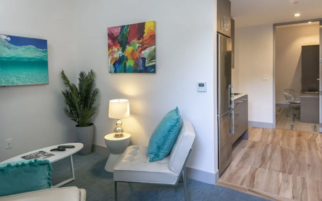 Marketplace Suites