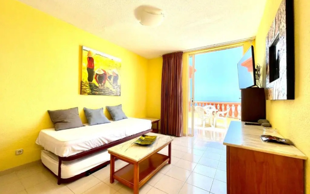 Nice apartment with wonderful view, Wifi, playa in Tenerife South