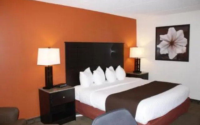 Americinn Hotel & Suites - River Front