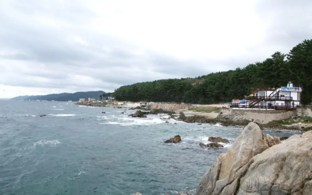 Bada Sori Pension