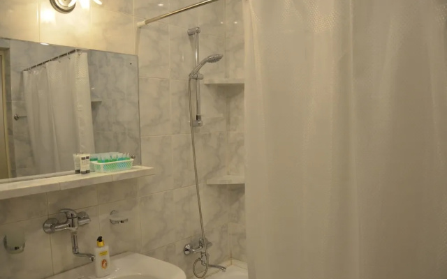 Hotel 125