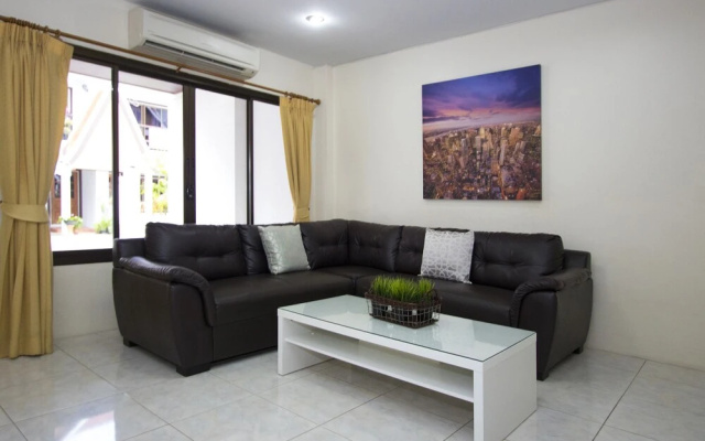 Corrib Village South Beach Beach Pattaya